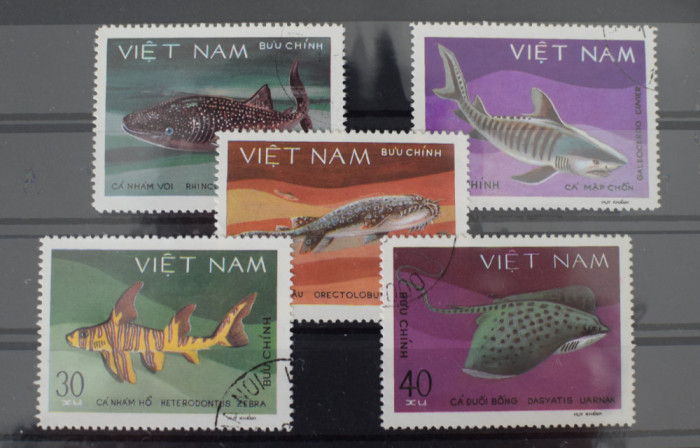 TS23/11 - Timbre Serie - Vietnam - Pesti