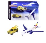 Majorette - Set masinuta Dacia Duster si avion Boeing 787 | Majorette