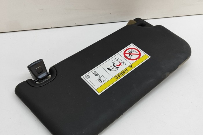 Parasolar st&acirc;nga FORD RANGER TKE 2016 OEM: EB3B-2104101-BF3ZHE 31282222