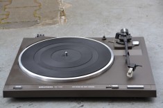 Pick up Grundig PS 1700 foto