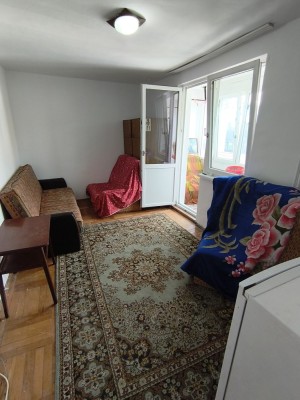 &amp;Icirc;nchiriez garsonieră &amp;icirc;n Piatra Neamț - cartier Precista, str Unirii foto