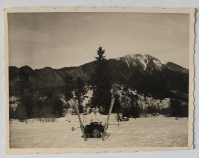 SCHIOR IN ZAPADA , FOTOGRAFIE , INTERBELICA foto
