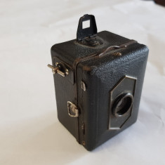 APARAT DE FOTOGRAFIAT MIC -KODAK-BABY BOX - anii 1930 foto