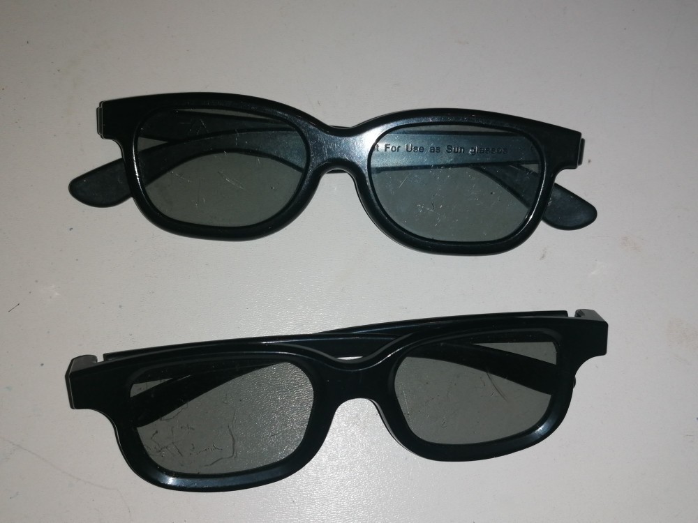 LOT 2 PERECHI OCHELARI 3D | Okazii.ro