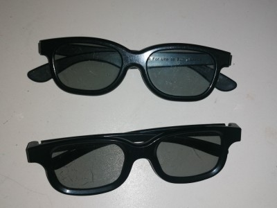 LOT 2 PERECHI OCHELARI 3D foto