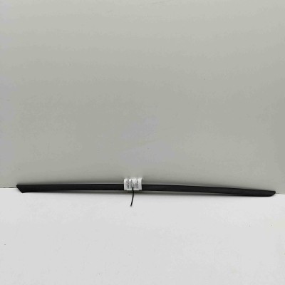 Ornament vertical parbriz st&amp;acirc;nga AUDI Q4 SUV F4B 2024 OEM: 89A854327 foto