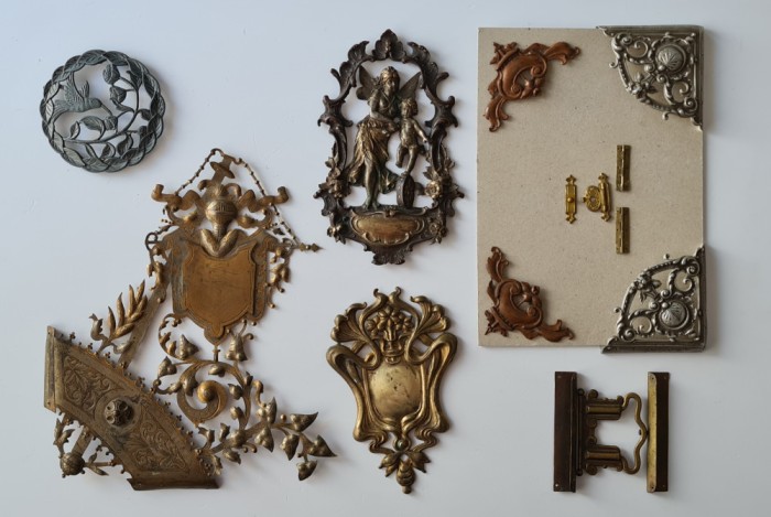 Lot Ornament Placheta Decoratie Paftala arta stil Baroc Art Nouveau Jugendstil, balama inchizatoare coltar pt album foto antic carte legatorie piele