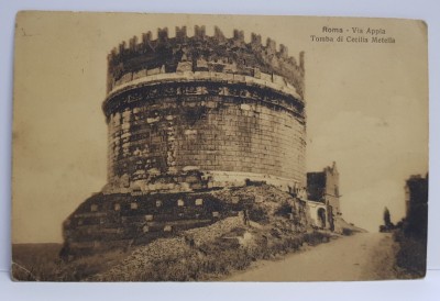 ROMA - VIA APPIA - TOMBA DI CECILIA METELLA , CARTE POSTALA ILUSTRATA , MONOCROMA, CIRCULATA , DATATA 1913 foto