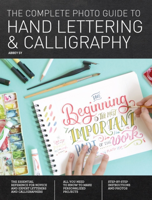 Calligraphy Kit: A Complete Lettering Kit for Beginners [With Calligraphy  Pens and Paper] 