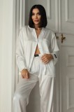 Cumpara ieftin Set pijama dama din doua piese, cu nasturi &ndash; 2401699, Alb
