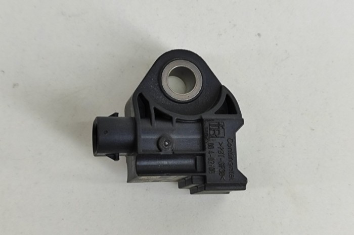 Senzor de impact dreapta față AUDI E-TRON GT 2022 OEM: 4N0959651E 23545150