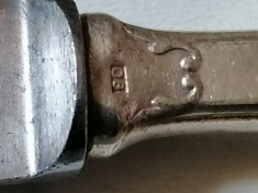 LOT 6 CUTITE + FURCULITA VECHI , DIVERSE MARCAJE