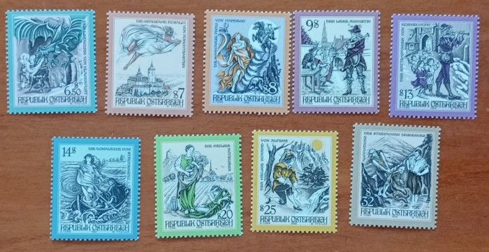 AUSRTIA-&#039;&#039;UZUOALE&#039;&#039;-arta- SET DE-9Val.-MNH -NESTAMP