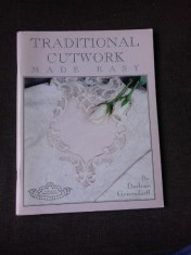 REALIZATI USOR DANTELA TRADITIONALA/ TRADITIONAL CUTWORK, MADE EASY - DARLENE GEISENDORFF (TEXT IN LIMBA ENGLEZA) foto