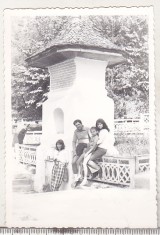 bnk foto Curtea de Arges - Fantana Mesterului Manole - anii `70 foto