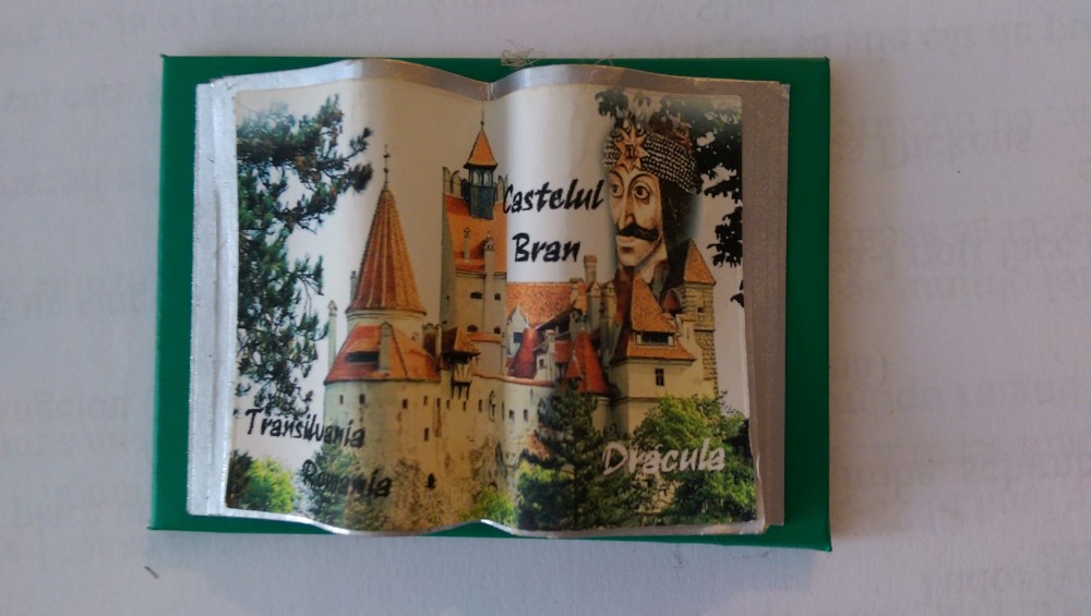 XG Magnet frigider - tematica Romania- Castelul Bran Dracula | Okazii.ro