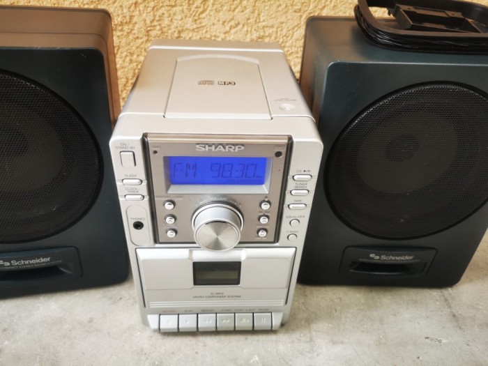 aparat radiocasetofon micro sistem audio Sharp XL-MP2H cu doua boxe Schneider