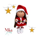 Cumpara ieftin Papusa Nines D'Onil Mia Craciun cu parul saten si miros de vanilie 30 cm