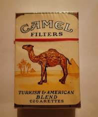 Pachet plin tigari CAMEL anii 1980 foto