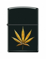 Bricheta Zippo 8471 Marijuana Pot Leaf foto