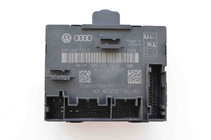 Modul de control ușă dreapta față AUDI A1 8X1, 8XK 2012 OEM: 8X0959793B 1933732