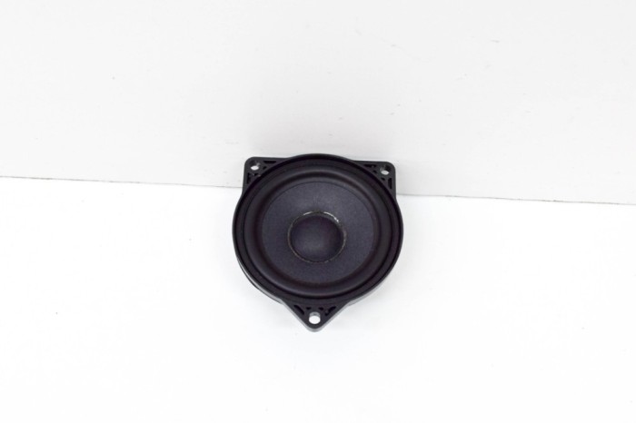 Difuzor planșa de bord TESLA MODEL Y 2021 OEM: 1079742-00-B 20598488