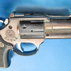 B624-Bricheta pistolet EAGLE BATERRY functionala laser pe gaz stare foarte buna.