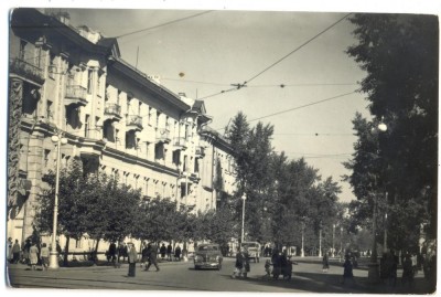 AD 975 C. P. VECHE - IRKUTSK - ULITA(STRADA) LENIN -URSS -SCRISA IN RUSA 1962 foto