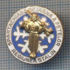 AX 925 INSIGNA -SPARTACHIADA DE IARNA A FETELOR -REGIUNEA STALIN-PT COLECTIONARI