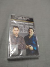 CASETA MANELE VALI VIJELIE/ELVIS DIN BISTRITA-SUNT BARBAT CELEBRU RARA!!SIGILATA