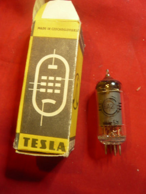 Lampa Tesla GH31 in cutie originala , Cehoslovacia foto