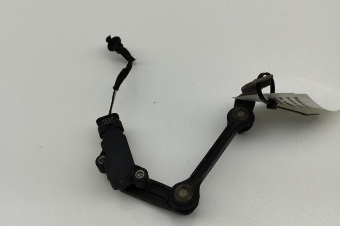 Senzor de nivel &icirc;nălțime st&acirc;nga față MERCEDES-BENZ GLE W167 2024 OEM: A0009059413 | 31093096
