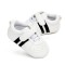 Adidasi bebelusi cu dungi negre (Marime Disponibila: 9-12 luni (Marimea 20