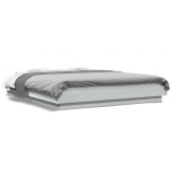 Cumpara ieftin Cadru de pat cu lumini LED, alb, 160x200 cm, lemn prelucrat