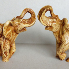 Elefanti - 2 statuete imitatie de os, sculpturi 18cm inaltime