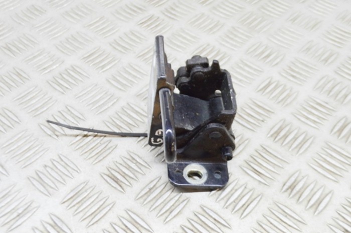 Balama ușă dreapta spate AUDI Q7 4L 2013 OEM: 4L0833412A 21358384