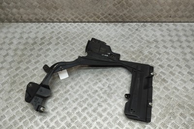 Scut motor dreapta spate BMW X1 F48 2016 OEM: 7354760 | 32029509 foto