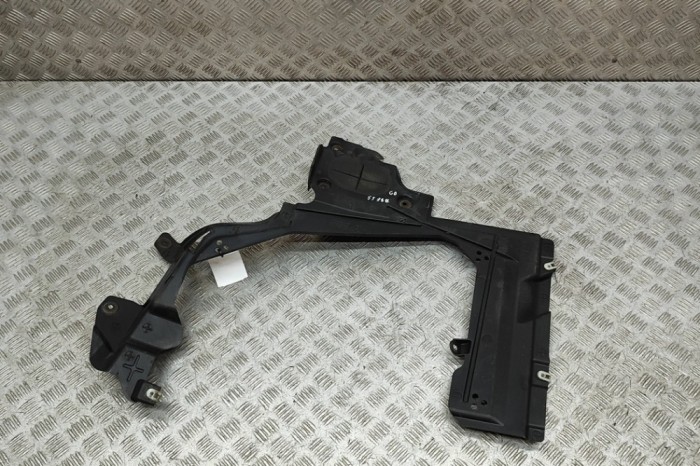 Scut motor dreapta spate BMW X1 F48 2016 OEM: 7354760 | 32029509