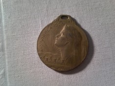 Medalie 10 Ani Unirea 1918 - 1928 - Regina Maria , bronz , h=3,5cm