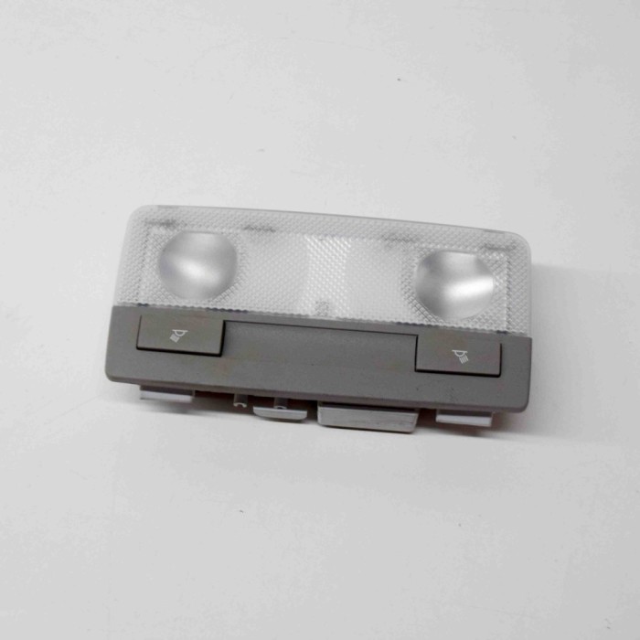 Iluminare interioară OPEL ZAFIRA TOURER C P12 2012 OEM: 22774329 13595312