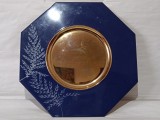 Tava mare vintage, emailata, pictata, aurita si semnata de autor, 42cm