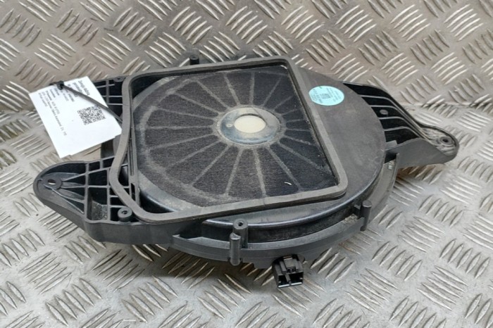 Subwoofer AUDI A5 F53 2024 OEM: 8W6035412A | 30332683