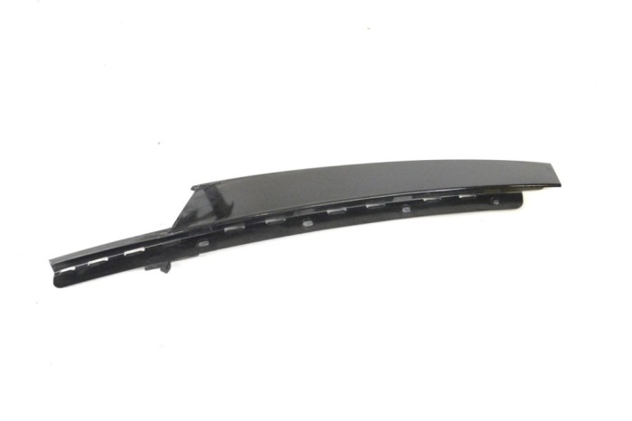 Ornament vertical ușă dreapta față BMW 2 Active Tourer F45 2015 OEM: 7373922 12039327