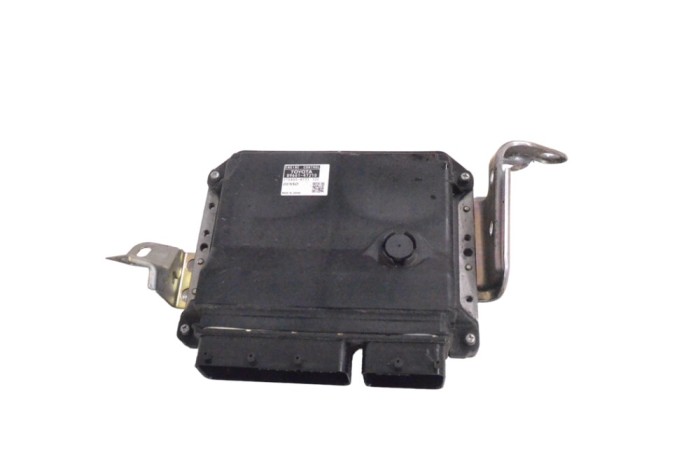 Unitate de control motor TOYOTA PRIUS _W3_ 2013 OEM: 89661-47210 | 17384318