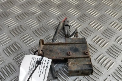 Releu pompa de combustibil ISUZU D-MAX I TFR, TFS 2009 OEM: 8-98041-186-0 | 32052102 foto