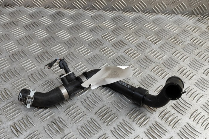 Furtun de lichid de răcire AUDI E-TRON GT 2023 OEM: 9J1815566B | 31457044