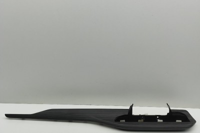nerasta FORD KUGA III DFK 2024 OEM: LV4B-S045H92-W,LV4B-S045H92-C 30980578 foto