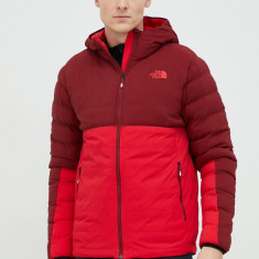 The North Face geaca sport ThermoBall 50/50 culoarea rosu, de iarna