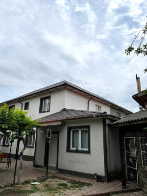 CASĂ DUPLEX P+1, H&amp;Acirc;RȘOVA foto