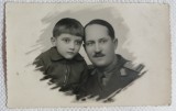 Fotografie tip Carte postala, Militar cu fiul, 1938